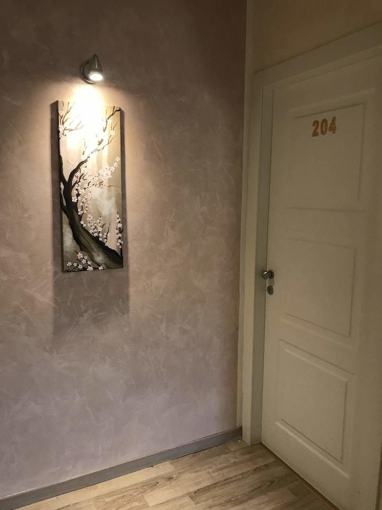 Fiumicino Airport B&B Deluxe Exterior photo